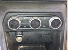 Recambio de mando climatizador para dacia sandero iii 1.0 tce 90 eco-g referencia OEM IAM   