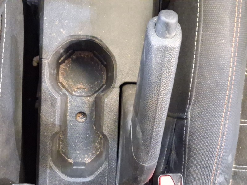 Recambio de palanca freno de mano para dacia sandero iii 1.0 tce 90 eco-g referencia OEM IAM 363123161R  