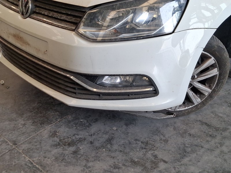 Recambio de paragolpes delantero para volkswagen polo v (6r1, 6c1) 1.2 tsi 16v referencia OEM IAM 6C0807217GRU  