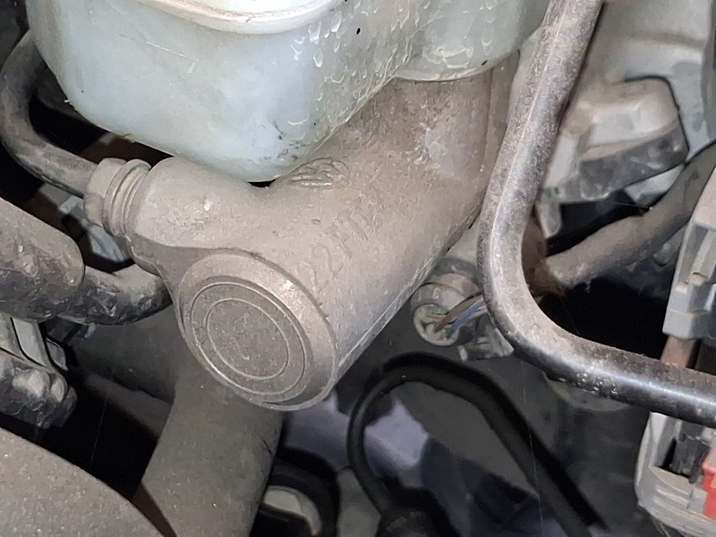 Recambio de bomba freno para volkswagen polo v (6r1, 6c1) 1.2 tsi 16v referencia OEM IAM 6R1611019F  