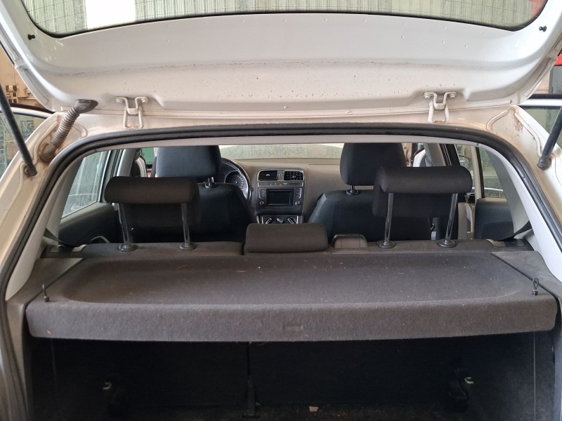 Recambio de bandeja trasera para volkswagen polo v (6r1, 6c1) 1.2 tsi 16v referencia OEM IAM 6R6867769B7T8  
