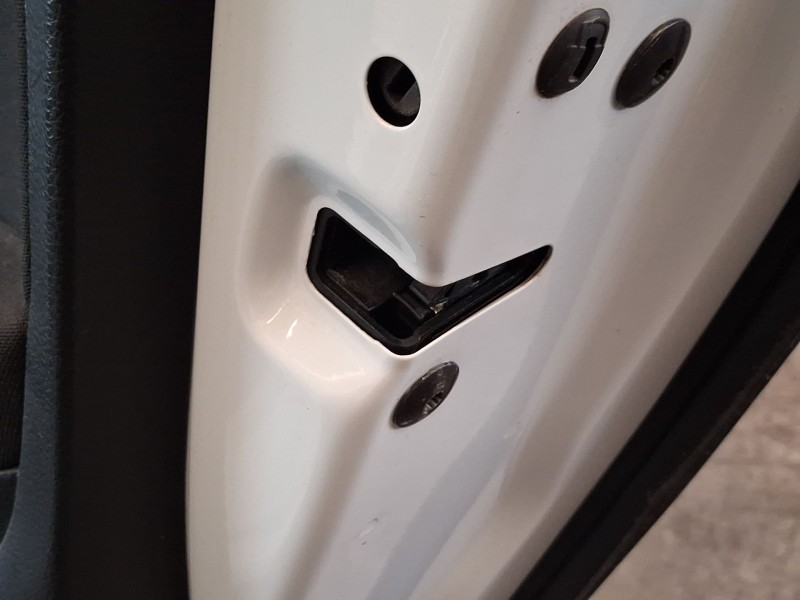 Recambio de cerradura puerta trasera derecha para volkswagen polo v (6r1, 6c1) 1.2 tsi 16v referencia OEM IAM 6C0839014A  