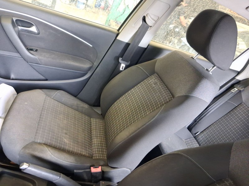 Recambio de asiento delantero derecho para volkswagen polo v (6r1, 6c1) 1.2 tsi 16v referencia OEM IAM   
