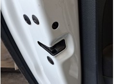 CERRADURA PUERTA TRASERA IZQUIERDA 6C0839013A 