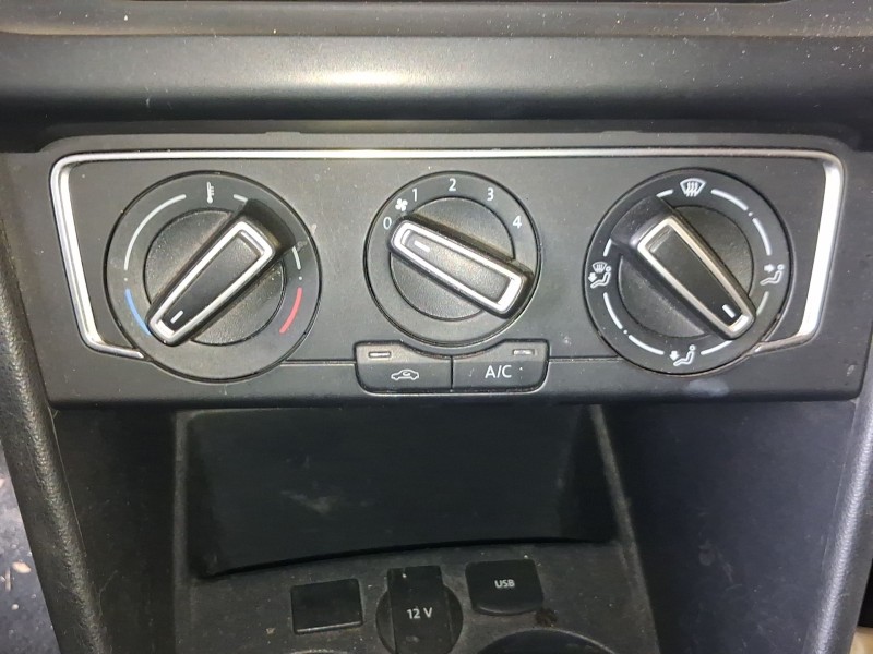 Recambio de mando calefaccion / aire acondicionado para volkswagen polo v (6r1, 6c1) 1.2 tsi 16v referencia OEM IAM 6C0820045H  