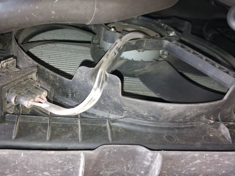 Recambio de electroventilador para volkswagen polo v (6r1, 6c1) 1.2 tsi 16v referencia OEM IAM 6R0121207Q  