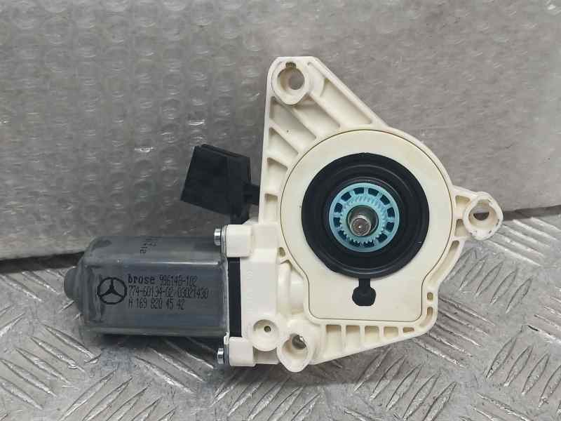 Recambio de motor elevalunas trasero izquierdo para mercedes-benz clase b (w245) b 160 (245.231) referencia OEM IAM A1698204542 
