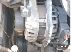 Recambio de alternador para hyundai veloster (fs) 1.6 gdi referencia OEM IAM 373002B101  