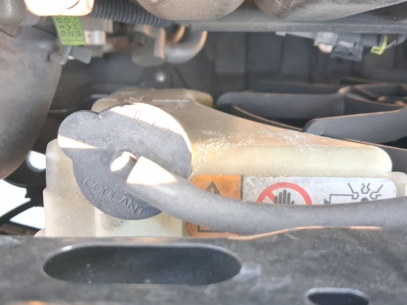 Recambio de deposito expansion para hyundai veloster (fs) 1.6 gdi referencia OEM IAM 254302V800  
