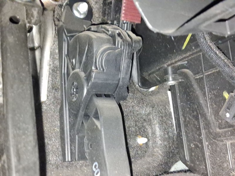 Recambio de potenciometro pedal para hyundai veloster (fs) 1.6 gdi referencia OEM IAM 327002V100  