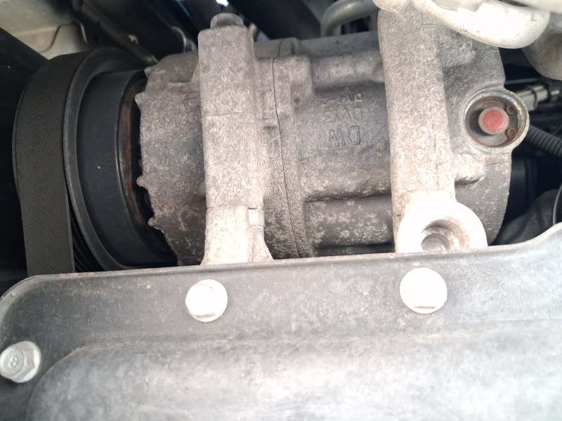 Recambio de compresor aire acondicionado para hyundai veloster (fs) 1.6 gdi referencia OEM IAM 977012V001  