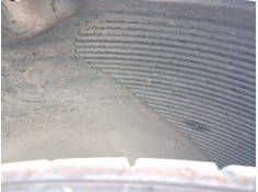 PLASTICO PASE RUEDA DEL. DCH. 868122V300 