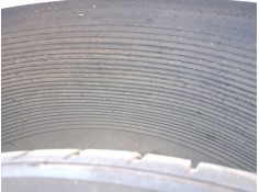 PLASTICO PASE RUEDA TRAS. DCH. 868222V300 