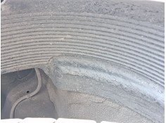 PLASTICO PASE RUEDA DEL. IZQ. 868112V300 