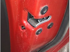 CERRADURA PUERTA TRASERA DERECHA 825007311R 