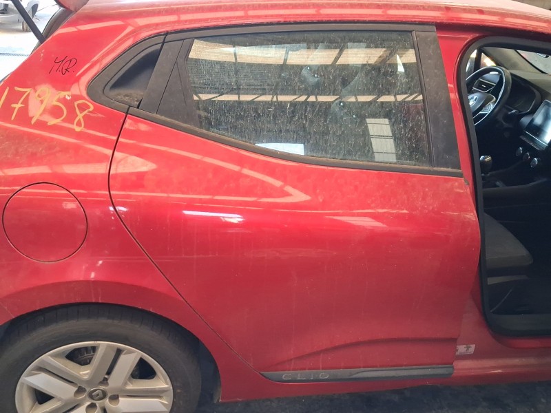 Recambio de puerta trasera derecha para renault clio v (b7_) tce 90 (b7mt) referencia OEM IAM 821005029R  
