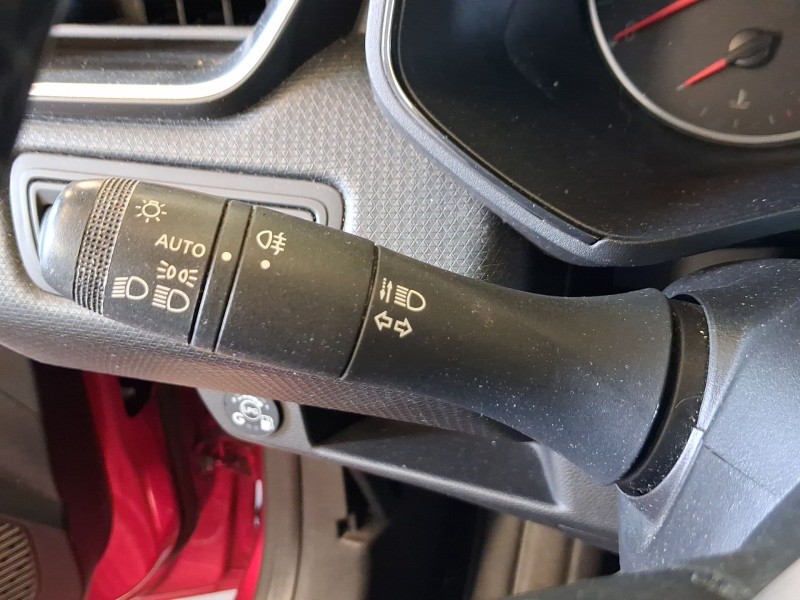 Recambio de mando luces y limpia para renault clio v (b7_) tce 90 (b7mt) referencia OEM IAM 255674797R  