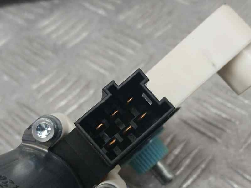 Recambio de motor elevalunas trasero izquierdo para mercedes-benz clase b (w245) b 160 (245.231) referencia OEM IAM A1698204542 