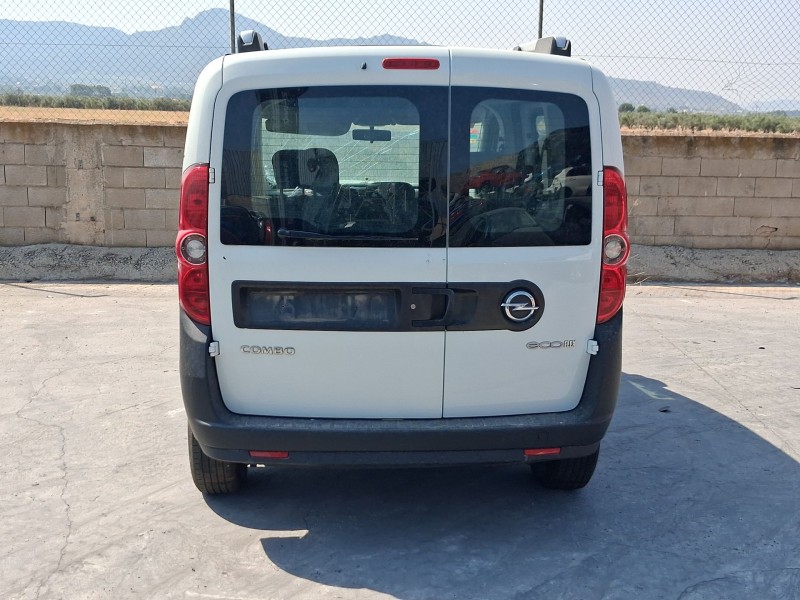opel combo tour (x12) del año 2014