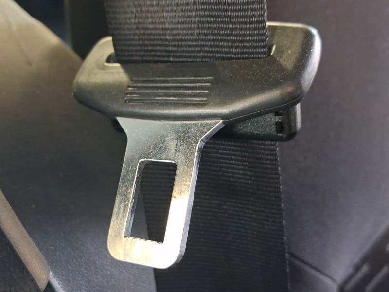 Recambio de cinturon seguridad trasero derecho para opel combo tour (x12) 1.3 cdti (c26, d26, e26, c05) referencia OEM IAM 95514