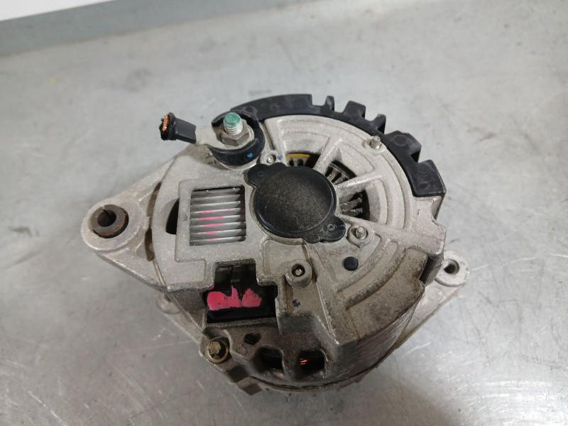 Recambio de alternador para daewoo lanos (klat) 1.3 referencia OEM IAM 96303556  