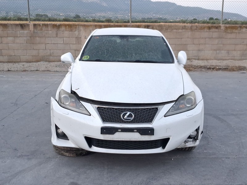 lexus is ii (_e2_) del año 2011