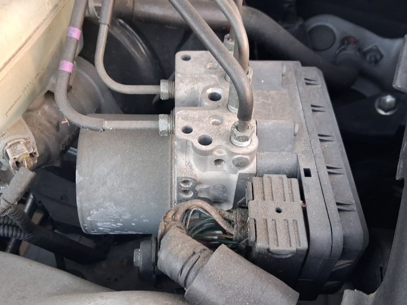 Recambio de abs para lexus is ii (_e2_) 200d (ale20_) referencia OEM IAM 4405053370  