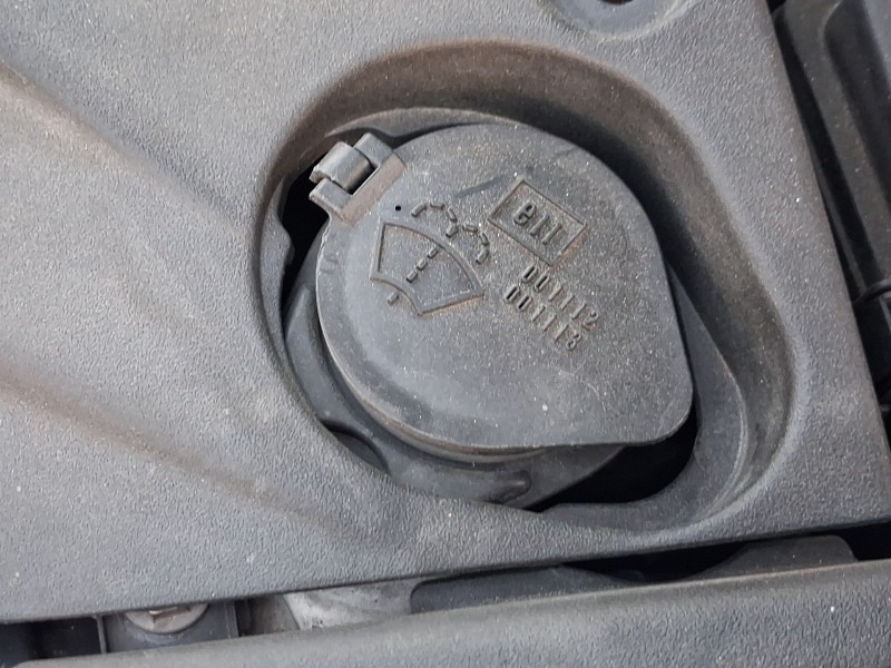 Recambio de deposito limpia para lexus is ii (_e2_) 200d (ale20_) referencia OEM IAM 8535530040  