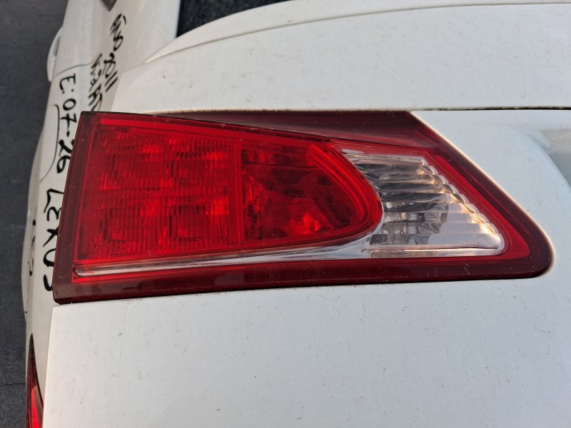 Recambio de piloto trasero izquierdo interior para lexus is ii (_e2_) 200d (ale20_) referencia OEM IAM 8159453080  