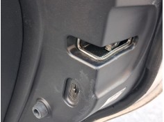 CERRADURA PUERTA TRASERA DERECHA 6905053040 