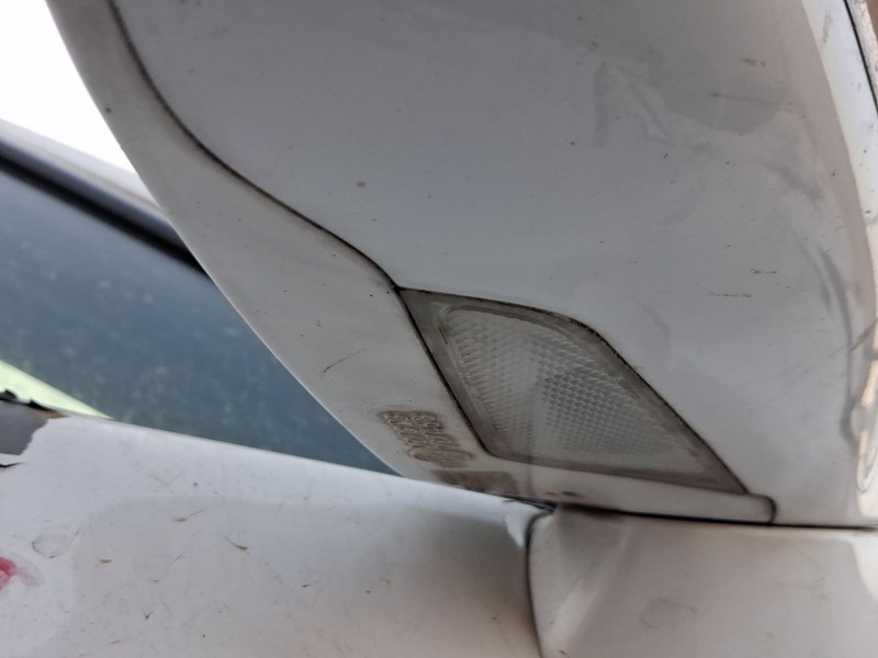 Recambio de retrovisor derecho para lexus is ii (_e2_) 200d (ale20_) referencia OEM IAM 8790153090B0 ROZADO 