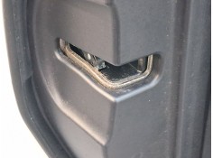 CERRADURA PUERTA DELANTERA IZQUIERDA 6904053100 