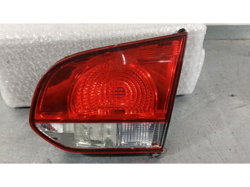 Recambio de piloto trasero derecho interior para volkswagen golf vi (5k1) 1.2 tsi referencia OEM IAM 5K0945094AB  