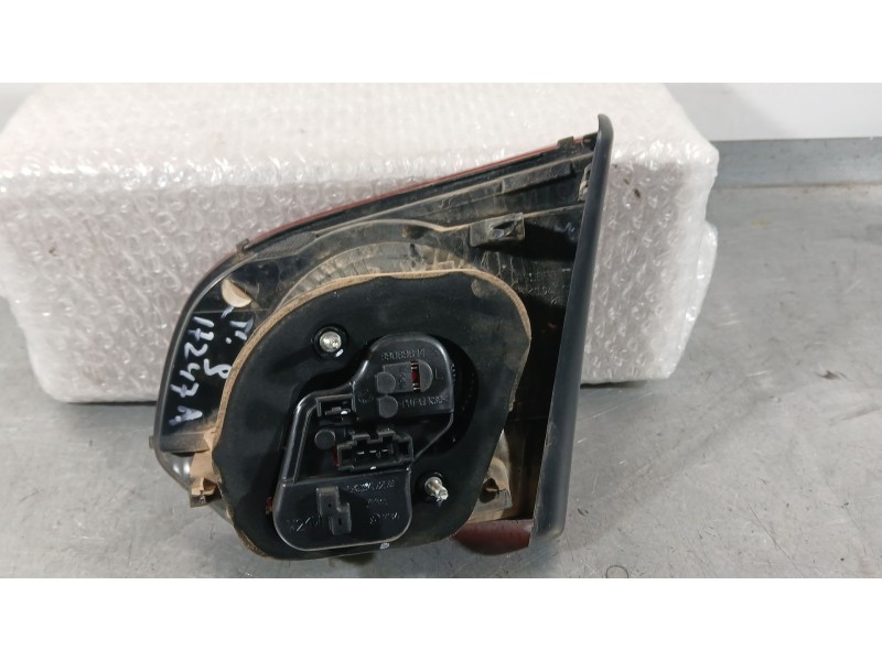 Recambio de piloto trasero izquierdo interior para volkswagen golf vi (5k1) 1.2 tsi referencia OEM IAM 5K0945093AB  