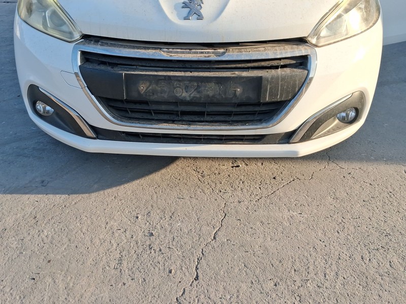 Recambio de paragolpes delantero para peugeot 208 i (ca_, cc_) 1.2 vti 82 referencia OEM IAM 1613478880  