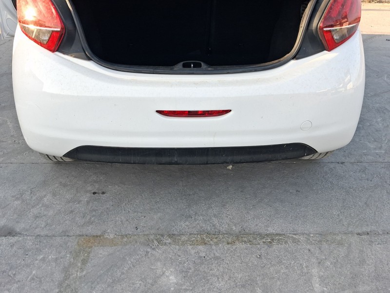 Recambio de paragolpes trasero para peugeot 208 i (ca_, cc_) 1.2 vti 82 referencia OEM IAM 607254580  