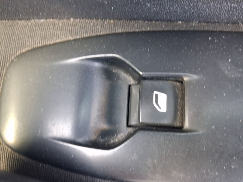 Recambio de mando elevalunas delantero derecho para peugeot 208 i (ca_, cc_) 1.2 vti 82 referencia OEM IAM 96751129ZD  