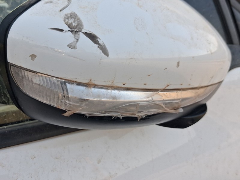Recambio de retrovisor derecho para peugeot 208 i (ca_, cc_) 1.2 vti 82 referencia OEM IAM 1611240380  