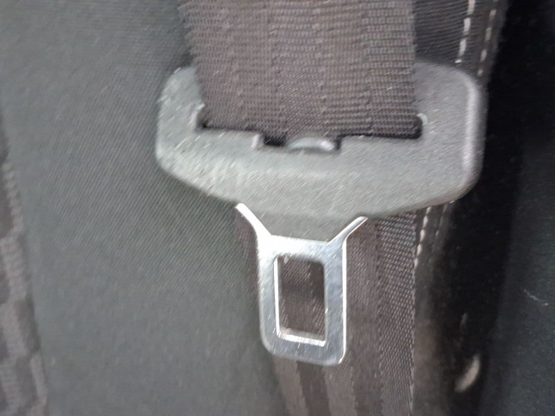 Recambio de cinturon seguridad trasero izquierdo para peugeot 208 i (ca_, cc_) 1.2 vti 82 referencia OEM IAM 16101489XY  