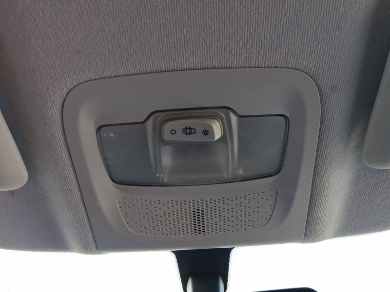 Recambio de luz interior para peugeot 208 i (ca_, cc_) 1.2 vti 82 referencia OEM IAM 96754056PR  
