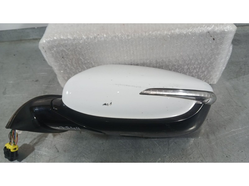 Recambio de retrovisor izquierdo para kia cee´d sportswagon (jd) 1.6 crdi 136 referencia OEM IAM 87610A2530 ELECTRICO C/LUZ CORT