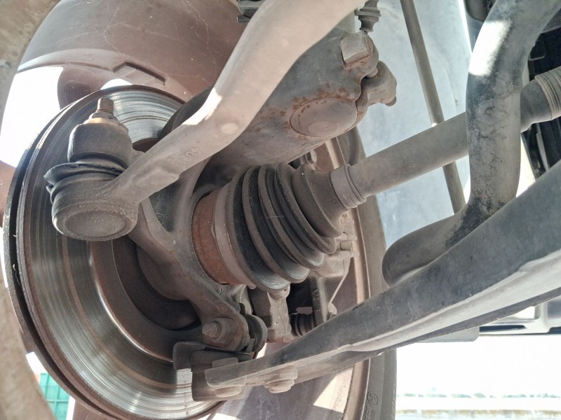 Recambio de mangueta delantera izquierda para peugeot 208 i (ca_, cc_) 1.2 vti 82 referencia OEM IAM 1607557480  
