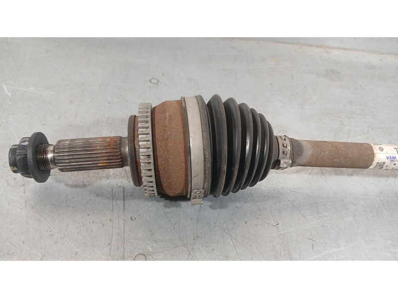 Recambio de transmision delantera izquierda para kia cee´d sportswagon (jd) 1.6 crdi 136 referencia OEM IAM 49500A2200 49526A590