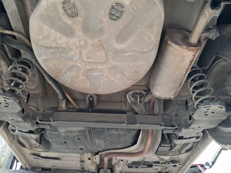 Recambio de puente trasero para peugeot 208 i (ca_, cc_) 1.2 vti 82 referencia OEM IAM 1607197280  
