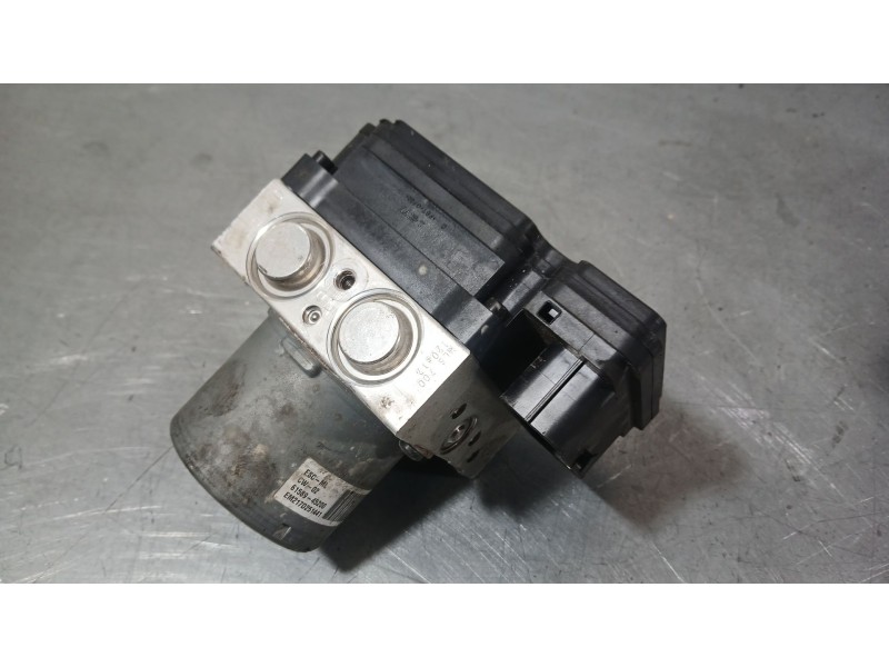 Recambio de abs para kia cee´d sportswagon (jd) 1.6 crdi 136 referencia OEM IAM 58920A2430  