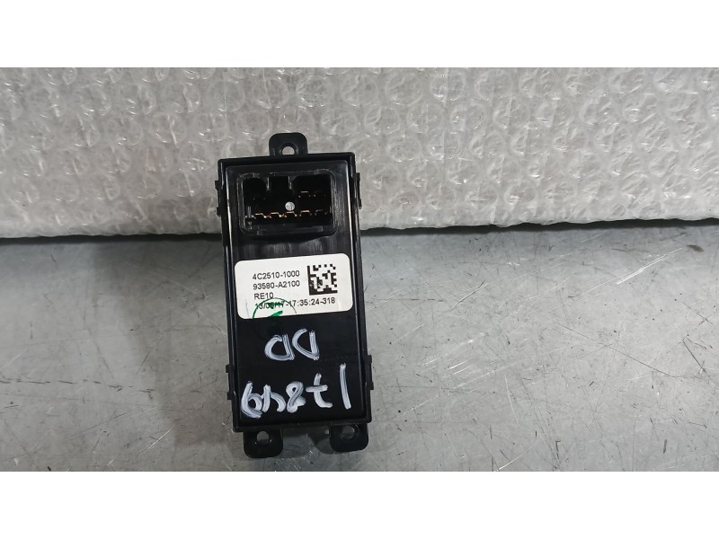 Recambio de mando elevalunas delantero derecho para kia cee´d sportswagon (jd) 1.6 crdi 136 referencia OEM IAM 93580A2110WK  