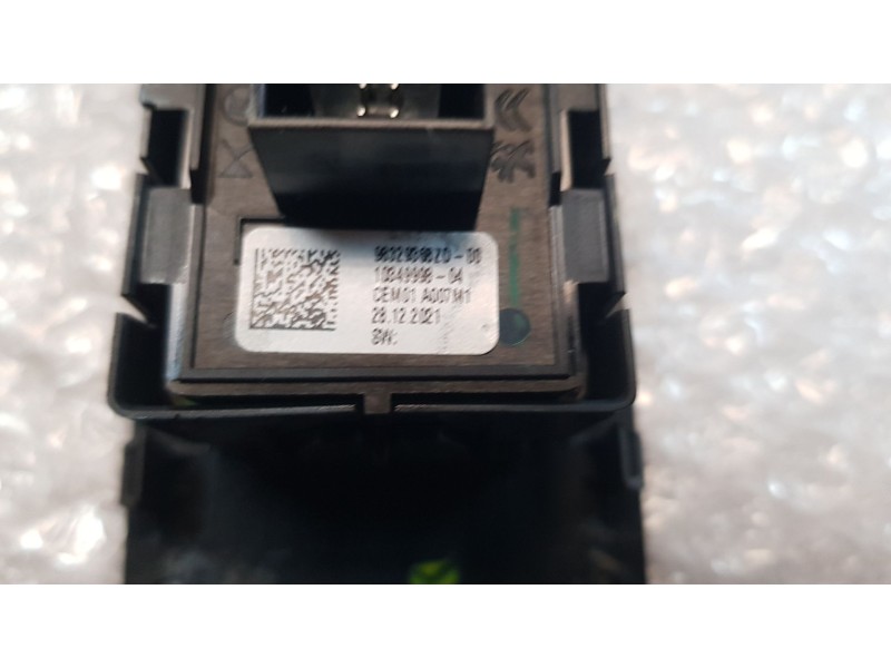 Recambio de mando elevalunas delantero izquierdo para citroën berlingo furgoneta/monovolumen (k9) e-berlingo referencia OEM IAM 
