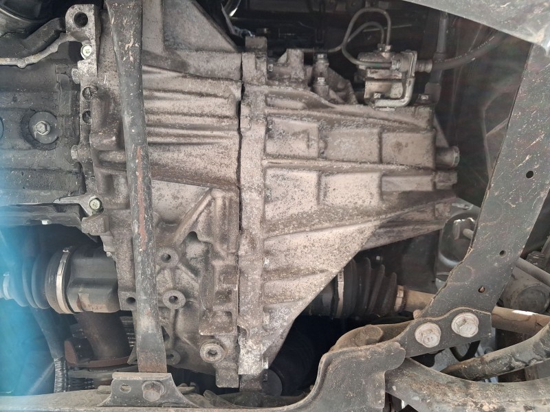 Recambio de caja cambios para toyota auris (_e15_) 1.4 d-4d (nde150_) referencia OEM IAM 0433105210  