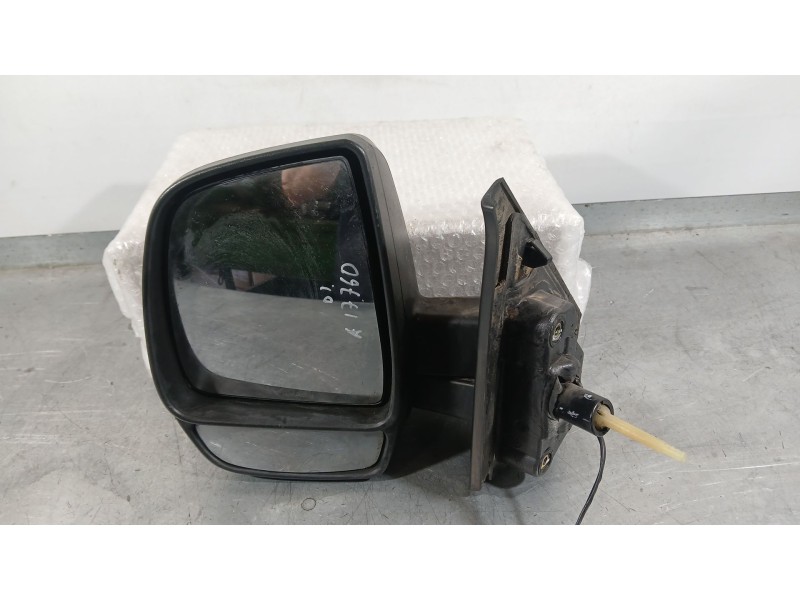 Recambio de retrovisor izquierdo para fiat doblo cargo (263_) 1.3 d multijet referencia OEM IAM 735668190 735668178. MANUAL 