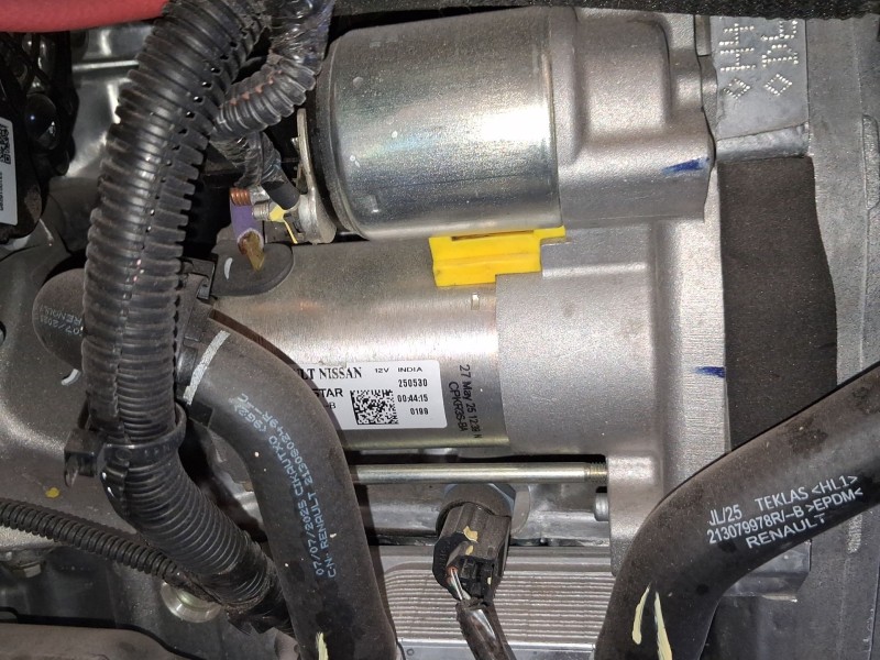 Recambio de motor arranque para dacia sandero iii 1.0 tce 90 referencia OEM IAM 233008820R  
